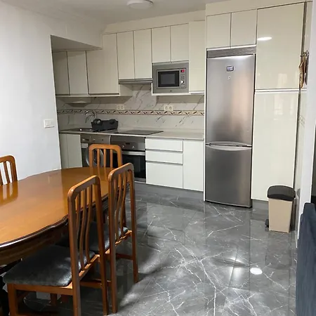 Acogedor Centro Cerca Playa דירה בנידורם